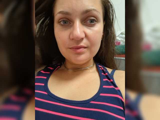 MiLAshKaA live cam on BongaCams