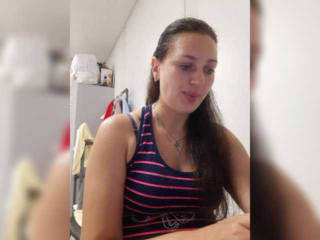 MiLAshKaA live cam on BongaCams