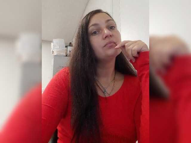 MiLAshKaA live webcam show