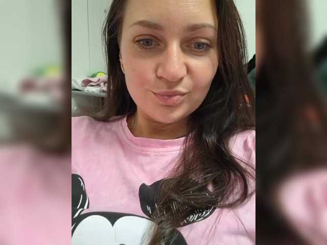 MiLAshKaA live cam on BongaCams