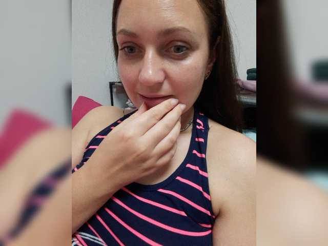 milashkaa live sex show