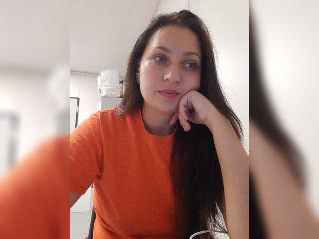 MiLAshKaA live cam on BongaCams
