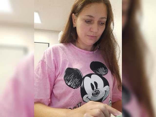 MiLAshKaA live cam preview