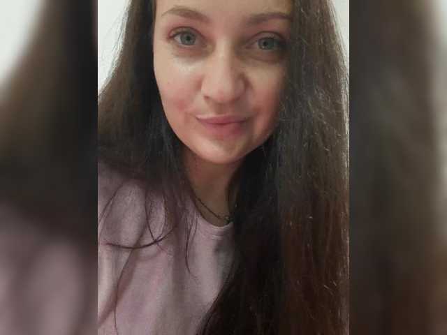 MiLAshKaA Live Cam on BongaCams