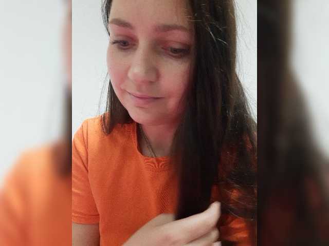 MiLAshKaA live cam on BongaCams