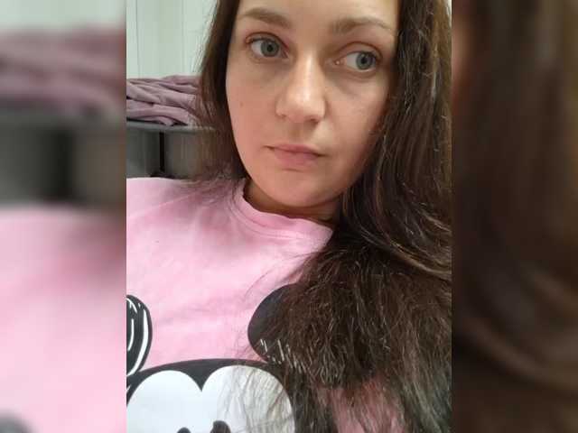 MiLAshKaA live cam on BongaCams