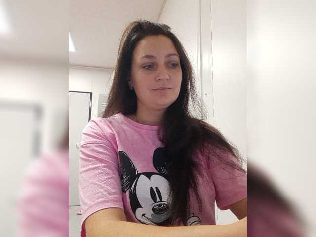 MiLAshKaA live cam on BongaCams