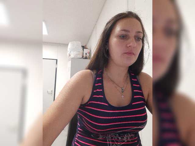 MiLAshKaA live cam on BongaCams