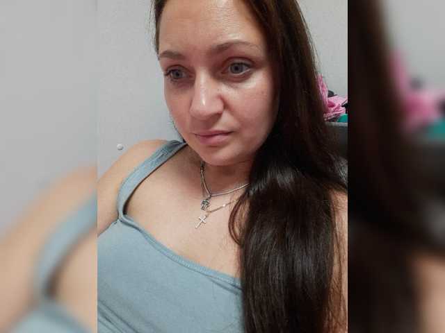 MiLAshKaA live cam on BongaCams