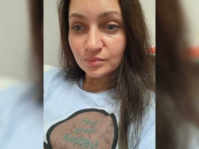 MiLAshKaA live cam on BongaCams