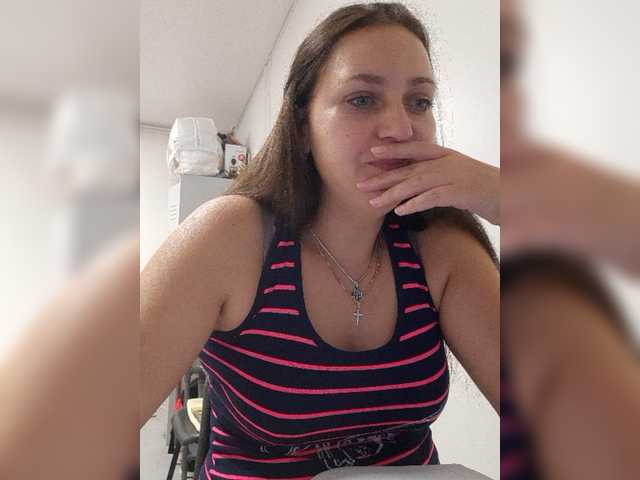 MiLAshKaA live cam