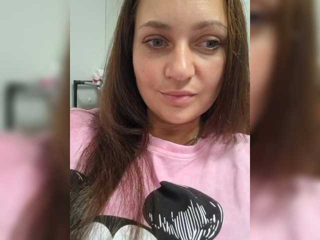 MiLAshKaA live cam