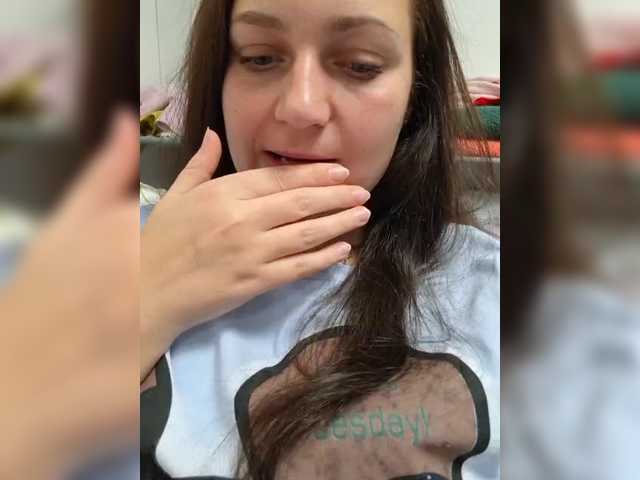 MiLAshKaA live cam on BongaCams