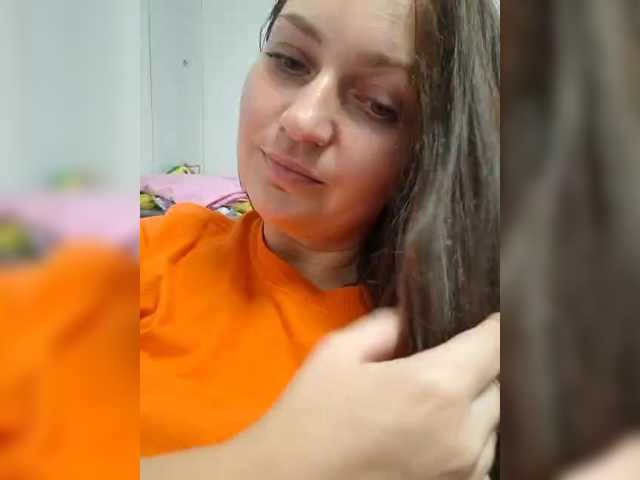 MiLAshKaA live cam on BongaCams