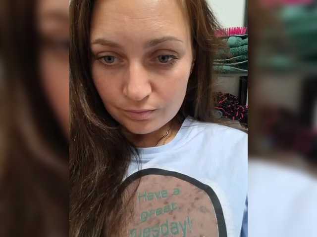 MiLAshKaA live cam on BongaCams