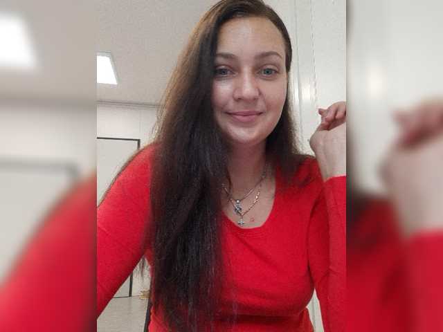 MiLAshKaA live webcam show