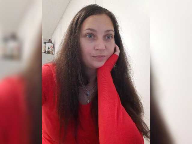 MiLAshKaA live webcam show