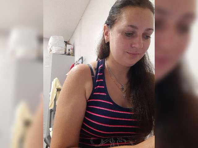 MiLAshKaA live cam on BongaCams