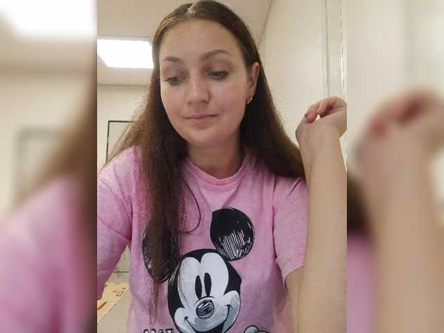 MiLAshKaA live cam