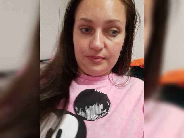 MiLAshKaA live cam on BongaCams