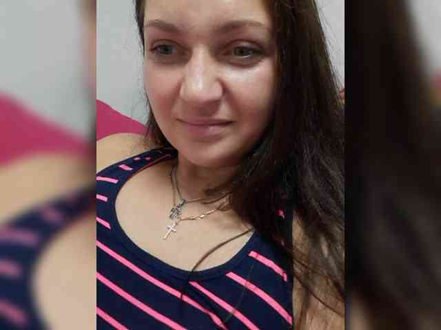 MiLAshKaA Live Webcam on BongaCams