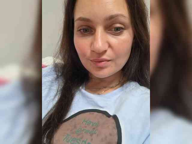 MiLAshKaA's webcam live show