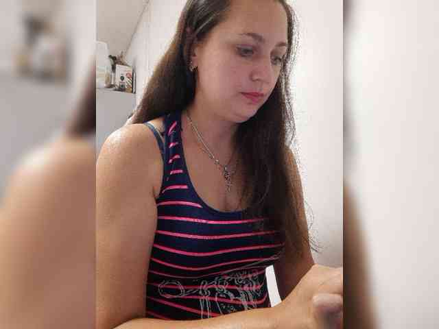 MiLAshKaA Live Webcam on BongaCams