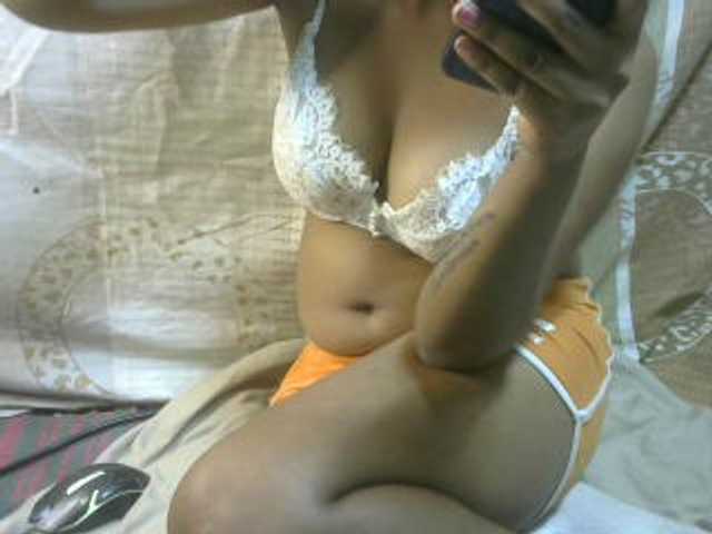 Amelia25