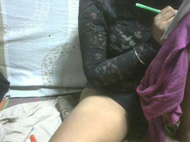 Amelia25 live cam on BongaCams