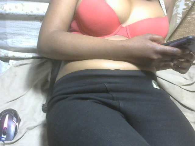 Amelia25