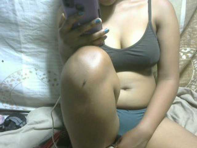 Amelia25