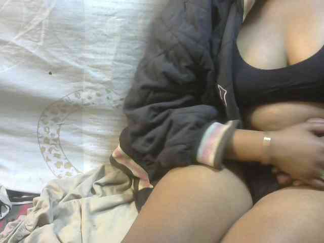 Amelia25 webcam