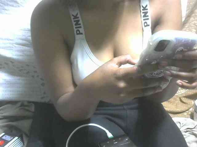 Amelia25 webcam