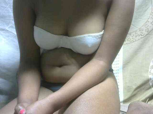 Amelia25 webcam
