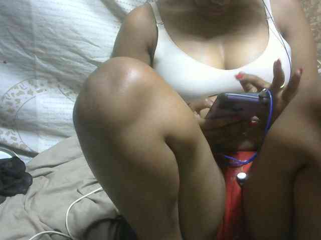 Amelia25 webcam