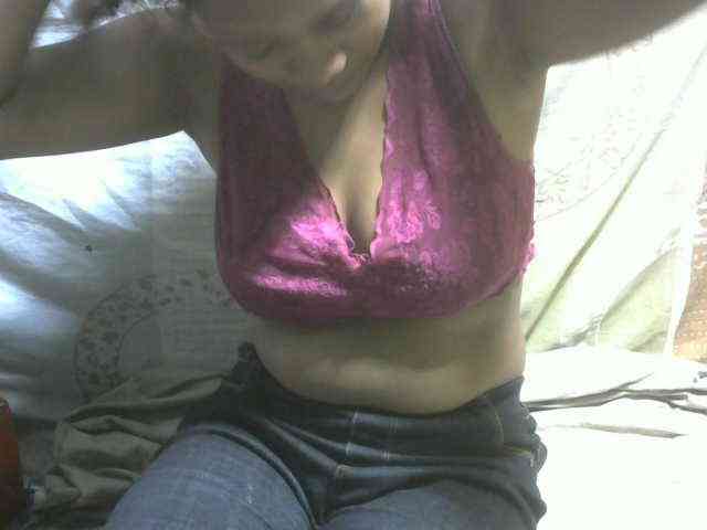 Modèle: Amelia25