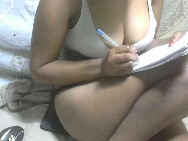 Modèle: Amelia25