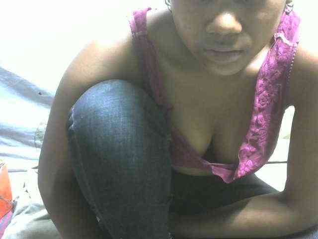 Amelia25 webcam