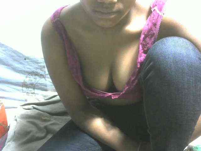 Amelia25 webcam