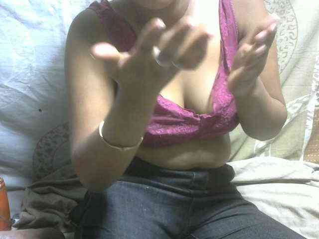 Amelia25