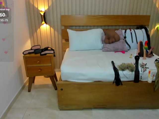 luciana-ballesteros, en directo ahora en BongaCams