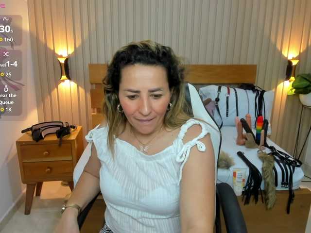 luciana-ballesteros live cam on BongaCams