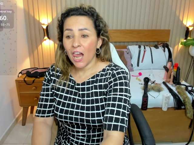 luciana-ballesteros live cam on BongaCams