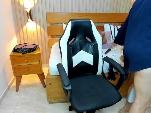 luciana-ballesteros live cam on BongaCams
