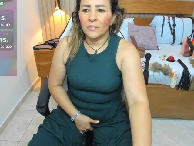 luciana-ballesteros live cam on BongaCams