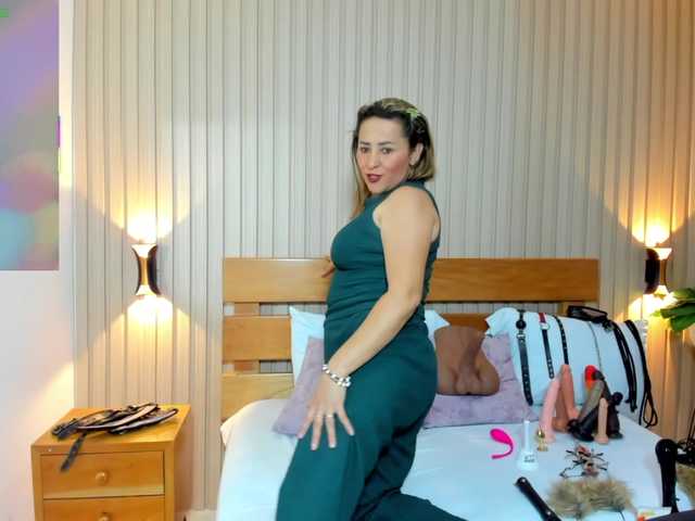 luciana-ballesteros live cam on BongaCams