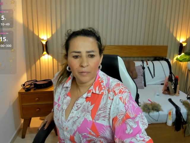 luciana-ballesteros live cam preview