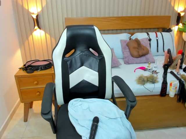 luciana-ballesteros live cam on BongaCams