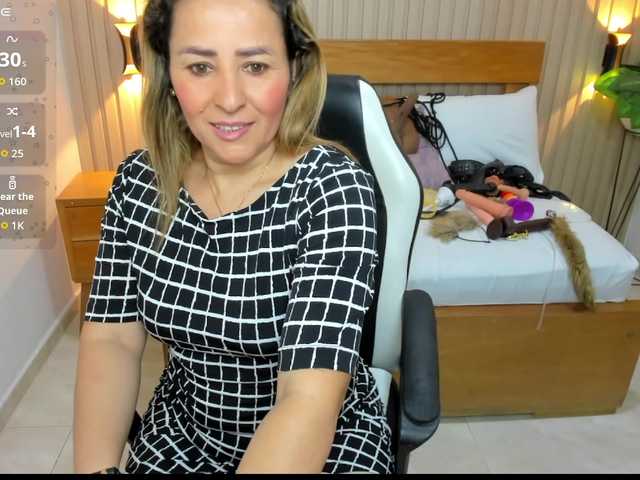 luciana-ballesteros live cam on BongaCams