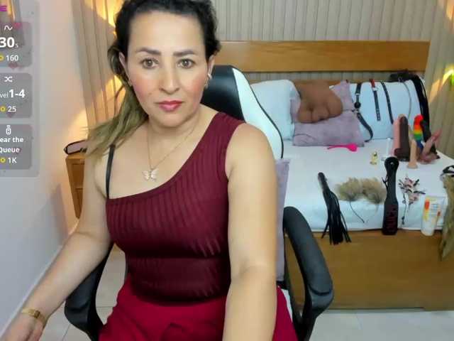 luciana-ballesteros, en directo ahora en BongaCams